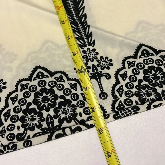 ABSTRACT A-LINE DRESS (10) - Picture 9 of 11